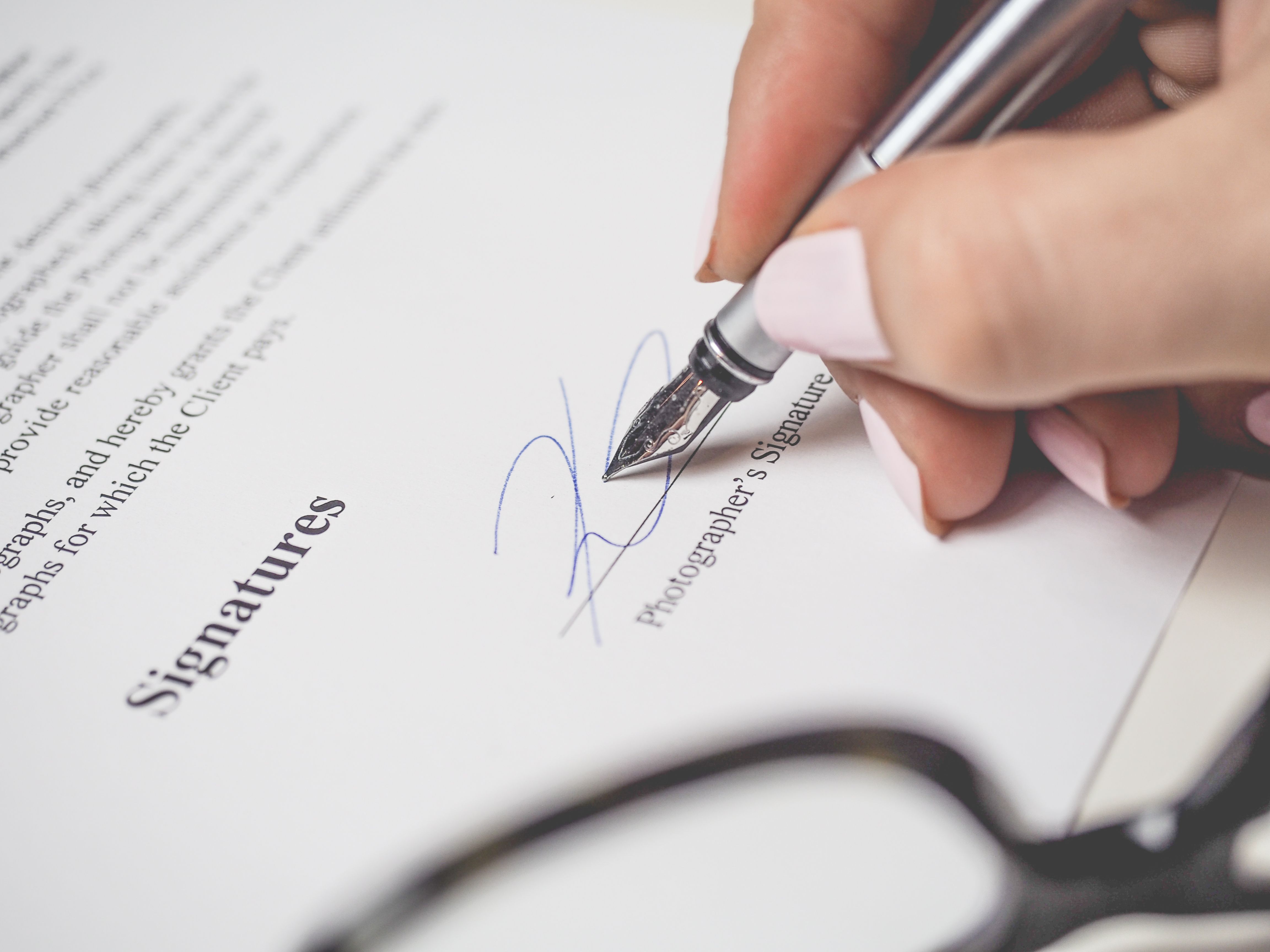 Notarization or Attestation? We Explain the Difference 